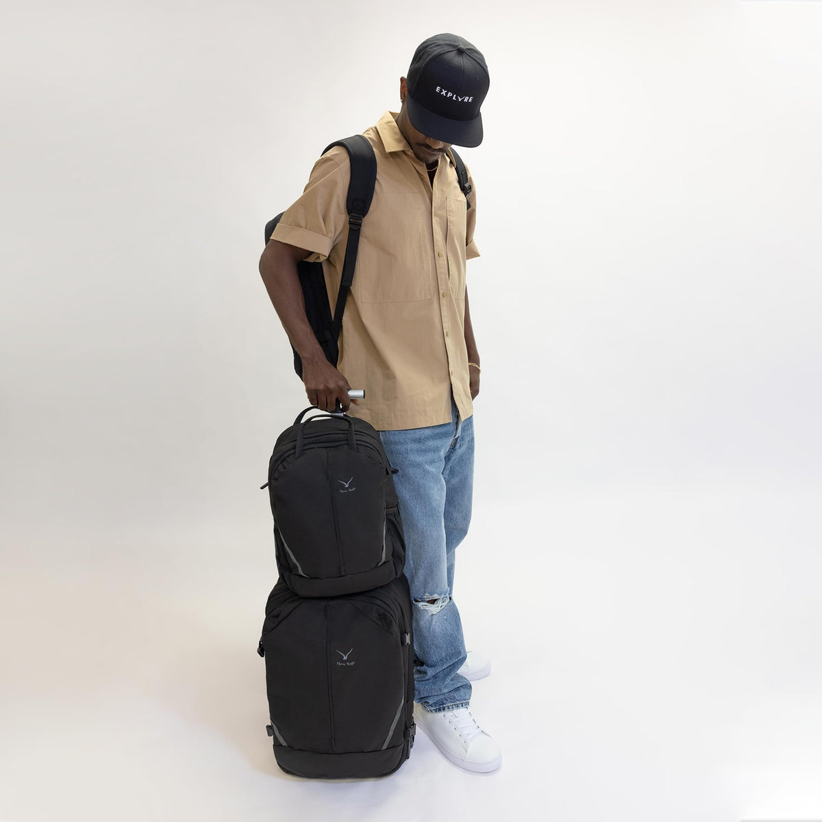 Rolling Backpack with Wheels 43L Jet Black I543