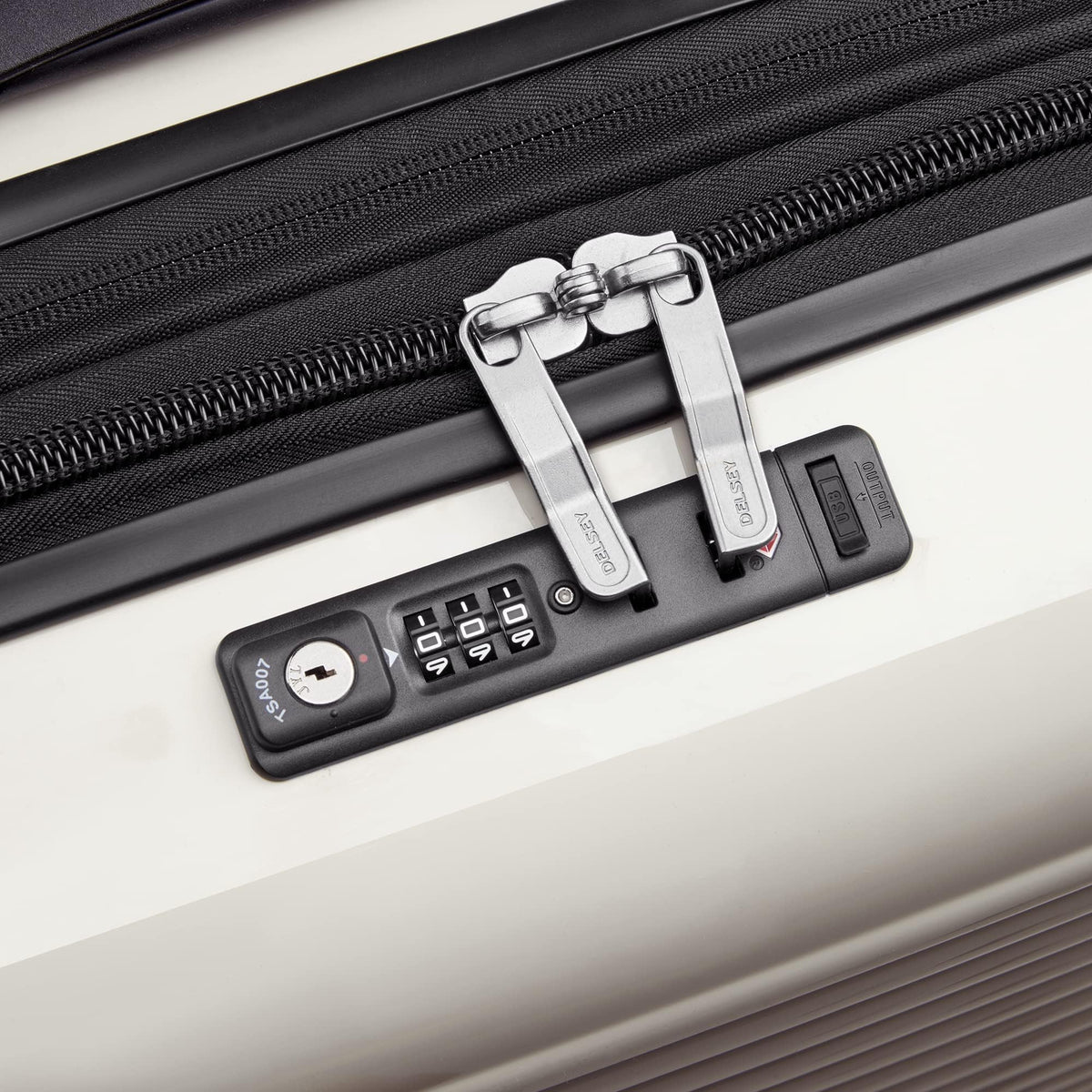 20 Inch Hardside Carry-On Luggage T31394